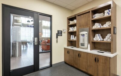 Hampton Inn & Suites Dallas East