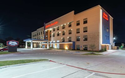 Hampton Inn & Suites Dallas East