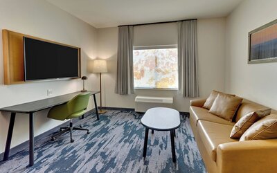 Fairfield Inn & Suites by Marriott Dallas Love Field