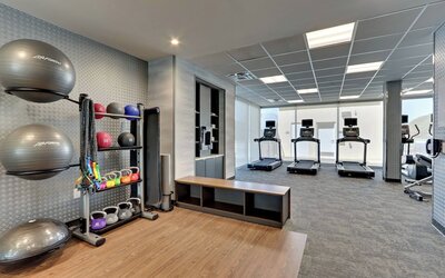 Fairfield Inn & Suites by Marriott Dallas Love Field