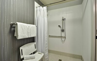 Courtyard by Marriott Dallas Medical/Market Center