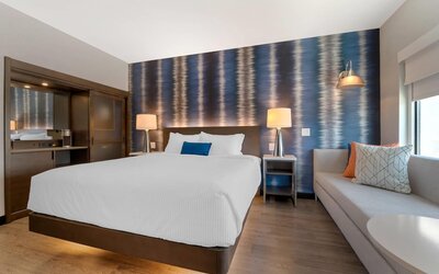 Cambria Hotel Detroit Downtown