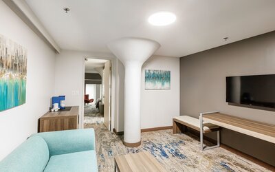 Atheneum Suite Hotel