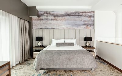 Atheneum Suite Hotel