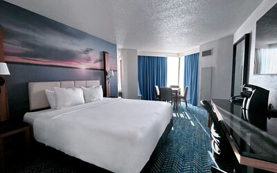Fort Pontchartrain Detroit, a Wyndham Hotel