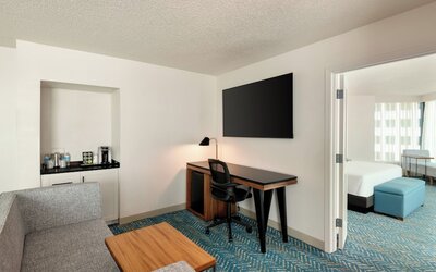 Fort Pontchartrain Detroit, a Wyndham Hotel