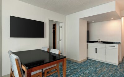 Fort Pontchartrain Detroit, a Wyndham Hotel