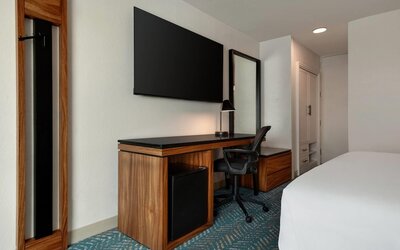 Fort Pontchartrain Detroit, a Wyndham Hotel