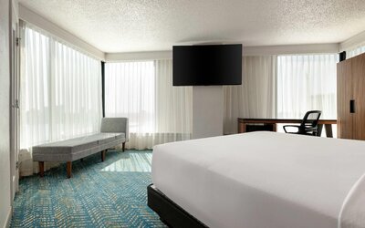 Fort Pontchartrain Detroit, a Wyndham Hotel
