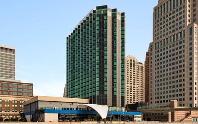 Fort Pontchartrain Detroit, a Wyndham Hotel