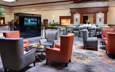 DoubleTree by Hilton Detroit - Dearborn