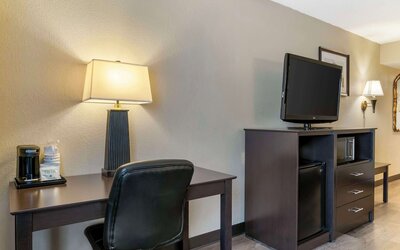 Best Western Greenfield Inn