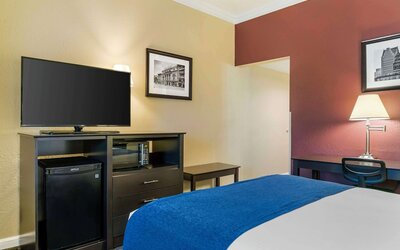 Best Western Greenfield Inn
