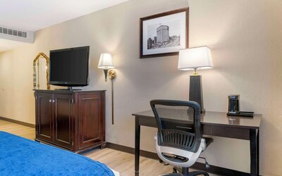 Best Western Greenfield Inn