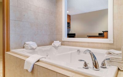Best Western Greenfield Inn