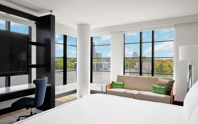 The Godfrey Detroit, Curio Collection By Hilton