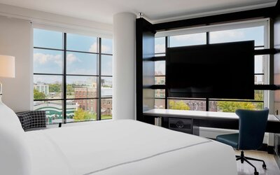 The Godfrey Detroit, Curio Collection By Hilton