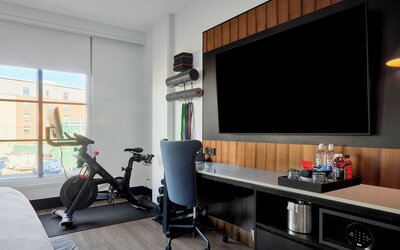 The Godfrey Detroit, Curio Collection By Hilton