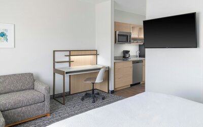 TownePlace Suites by Marriott Detroit Taylor