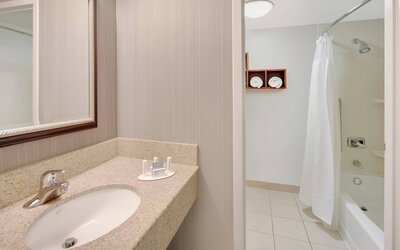 Courtyard by Marriott Southfield