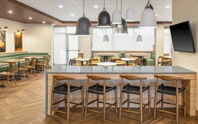 Fairfield Inn & Suites by Marriott Detroit Taylor