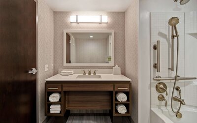 Home2 Suites by Hilton Taylor Detroit