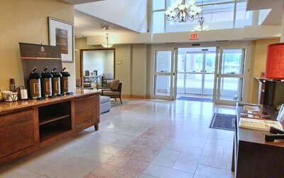 Country Inn & Suites by Radisson, Dearborn, MI