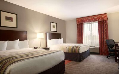 Country Inn & Suites by Radisson, Dearborn, MI