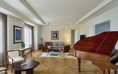 The Henry Hotel, Autograph Collection