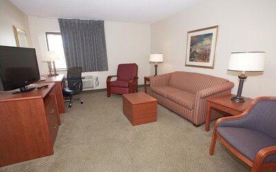 La Quinta Inn by Wyndham Detroit Southgate