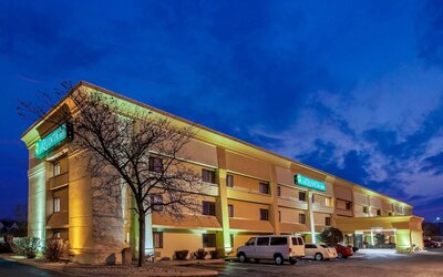 La Quinta Inn by Wyndham Detroit Southgate