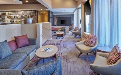 Courtyard by Marriott Detroit Warren