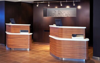 Courtyard by Marriott Detroit Warren