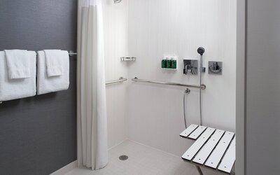 Courtyard by Marriott Raleigh Midtown