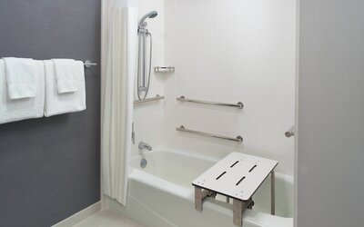 Courtyard by Marriott Raleigh Midtown
