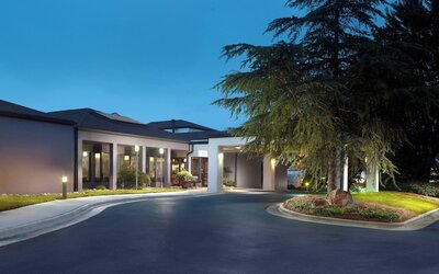 Courtyard by Marriott Raleigh Midtown