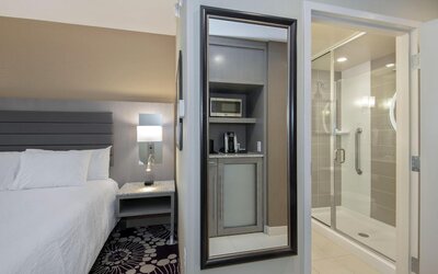 Hilton Garden Inn Raleigh /Crabtree Valley