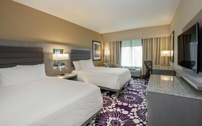 Hilton Garden Inn Raleigh /Crabtree Valley