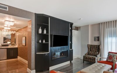 Hilton Garden Inn Raleigh /Crabtree Valley