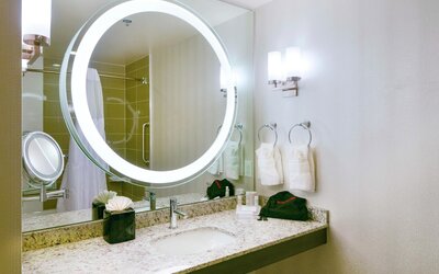 Hilton Garden Inn Raleigh /Crabtree Valley