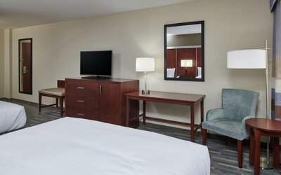 DoubleTree by Hilton Raleigh Crabtree Valley