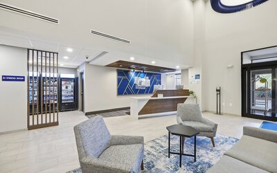 Holiday Inn Express And Suites Raleigh West Lenovo Center by IHG