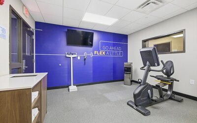 Holiday Inn Express And Suites Raleigh West Lenovo Center by IHG