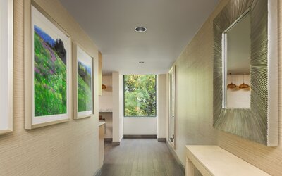 JB Duke Hotel