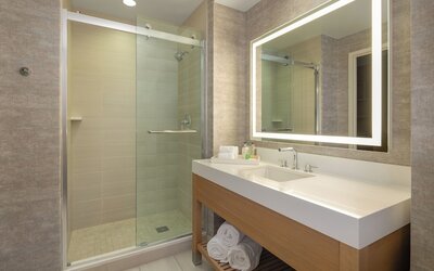 JB Duke Hotel