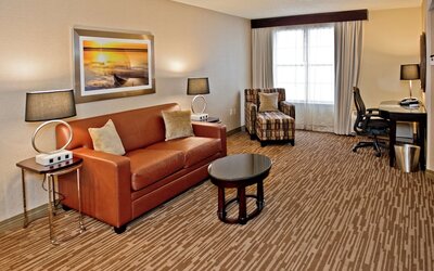 Room, 1 King Bed, Non Smoking, Ground Floor
