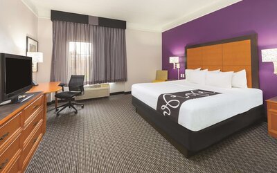 La Quinta Inn & Suites by Wyndham Univ Area Chapel Hill