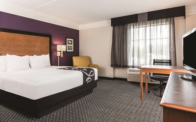 La Quinta Inn & Suites by Wyndham Univ Area Chapel Hill