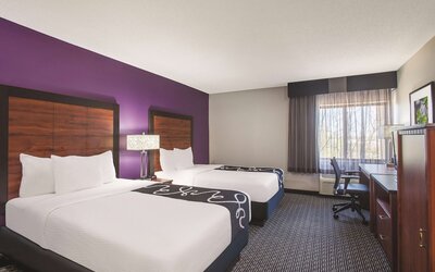 La Quinta Inn & Suites by Wyndham Univ Area Chapel Hill