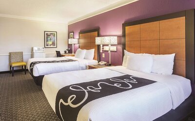 La Quinta Inn & Suites by Wyndham Univ Area Chapel Hill